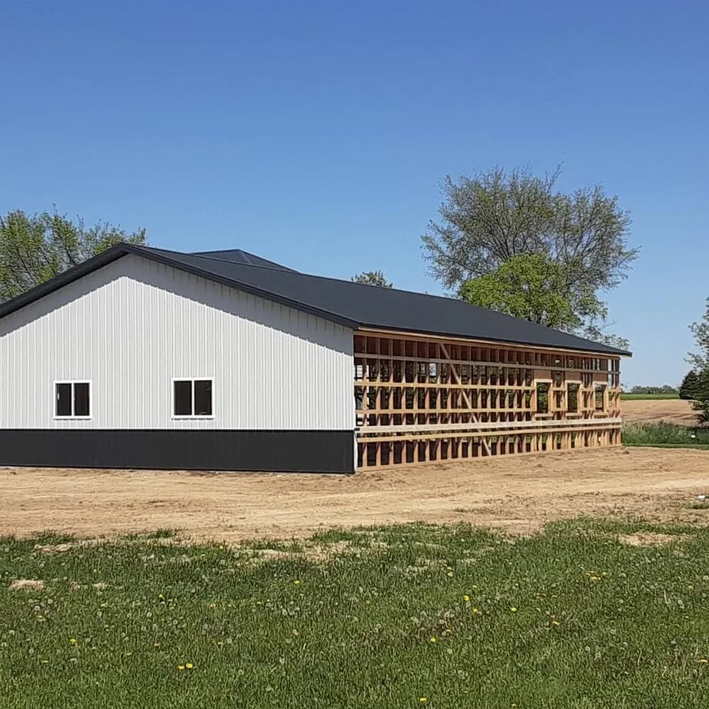 Pole barns in Columbia City, IN
